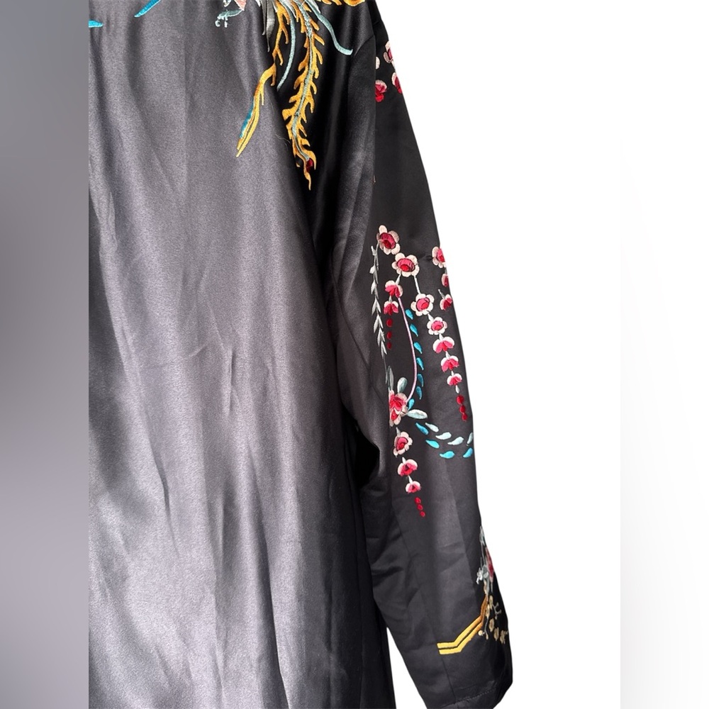ASOS Embroidered Satin Robe - Picture 6 of 6
